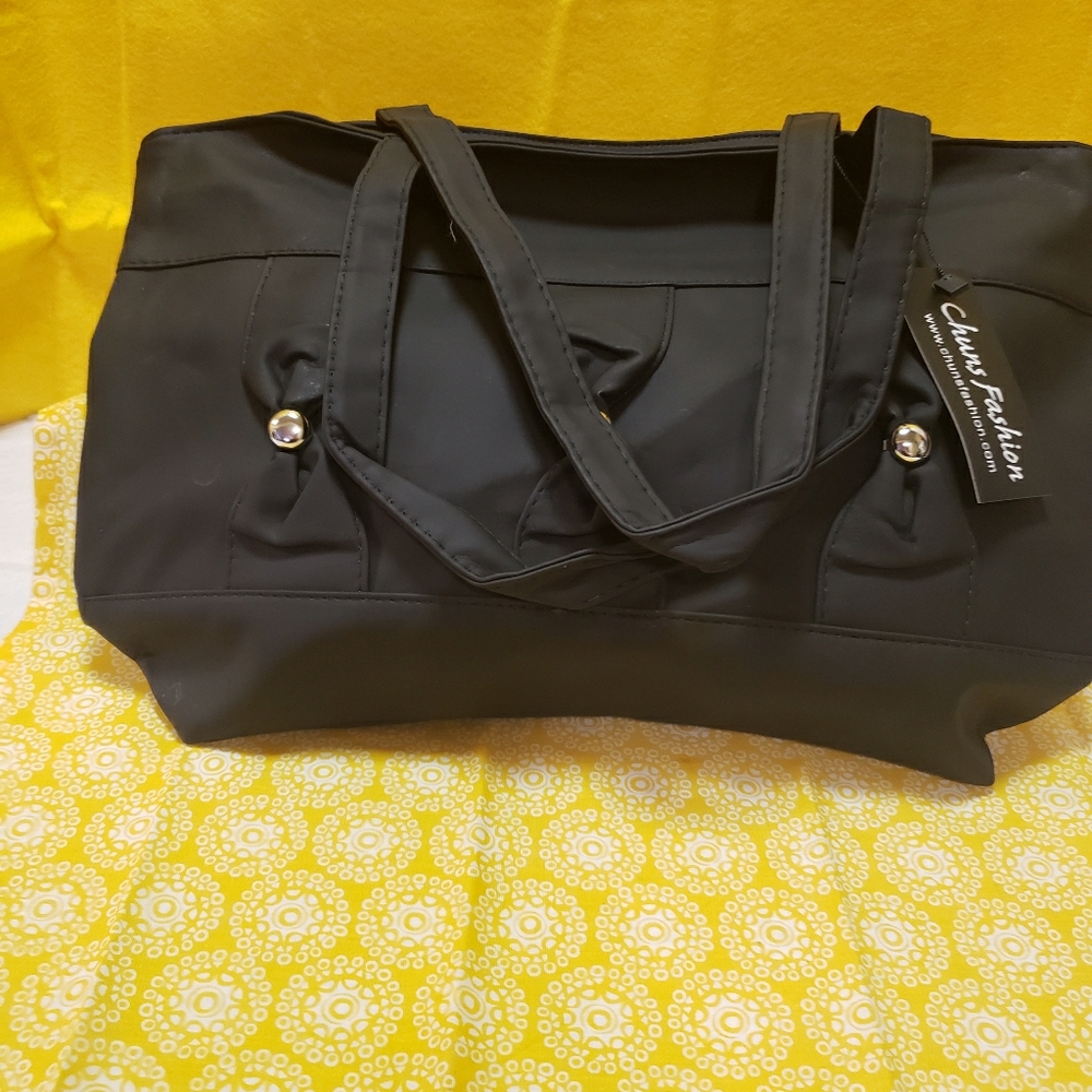 Black purse with handles 15 1/2 wide x 11